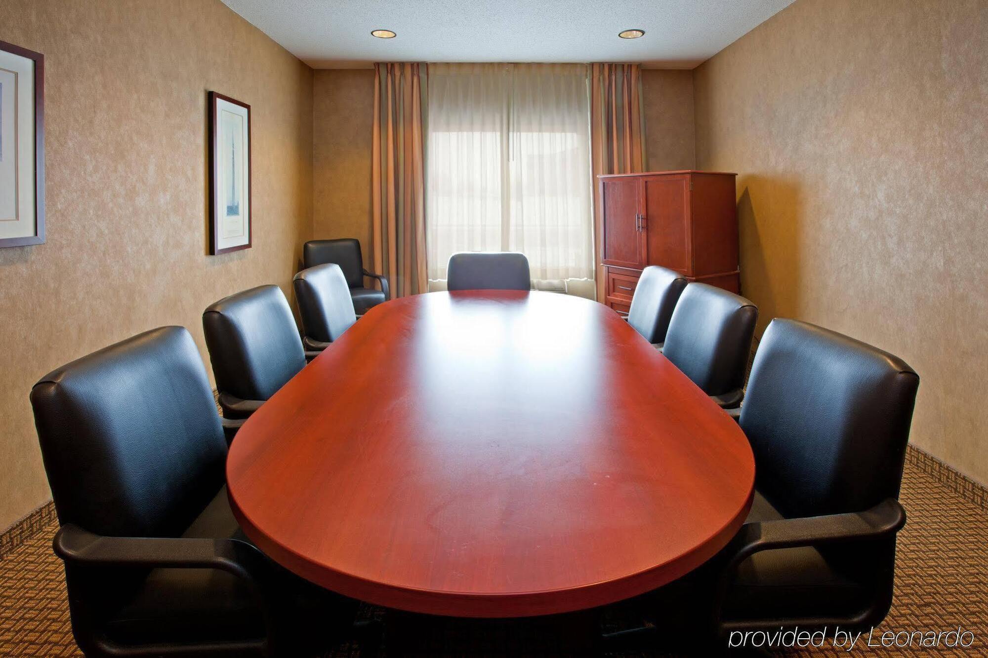 Holiday Inn Express Hotel & Suites Greenville By Ihg מראה חיצוני תמונה