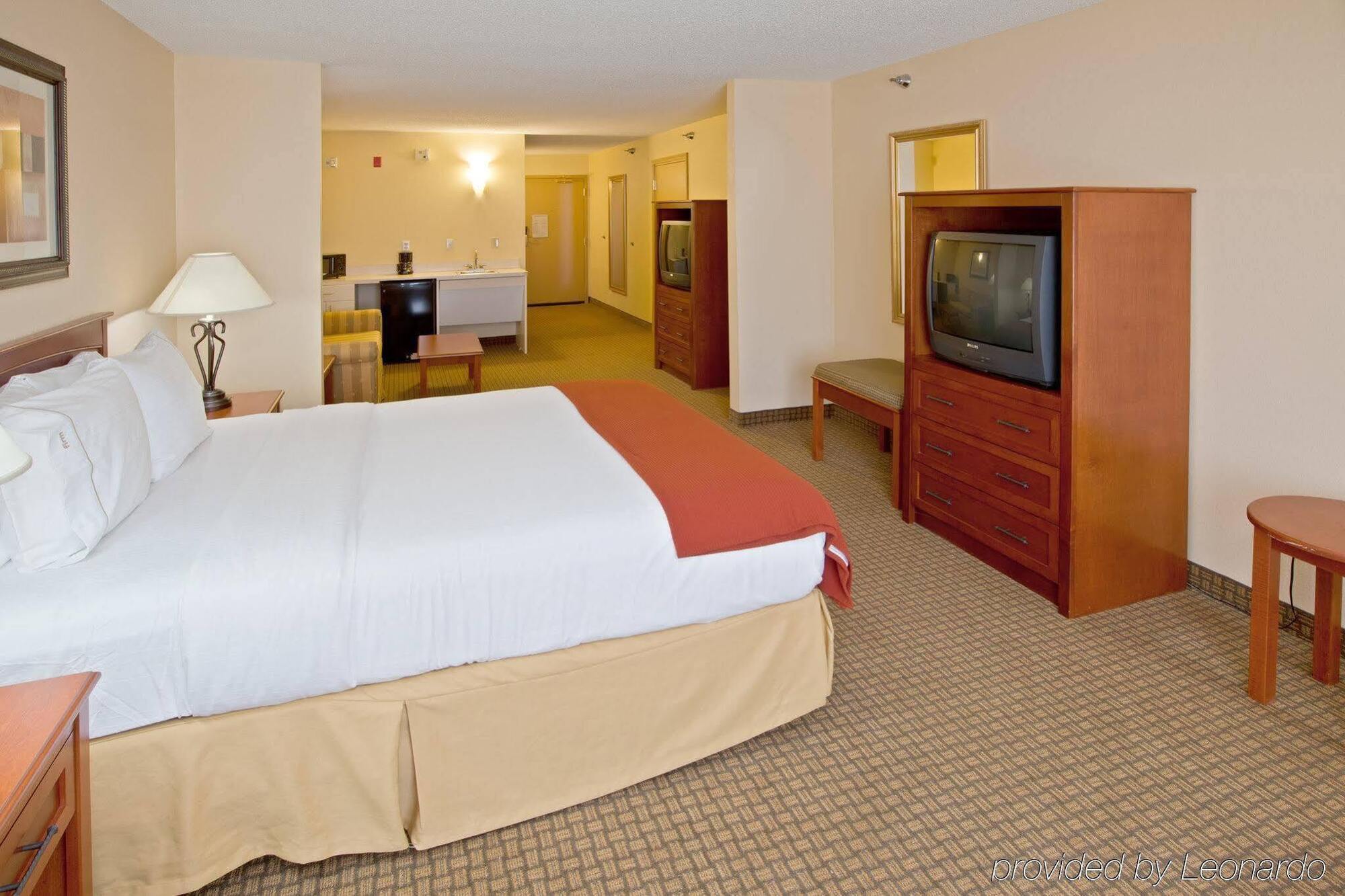 Holiday Inn Express Hotel & Suites Greenville By Ihg מראה חיצוני תמונה